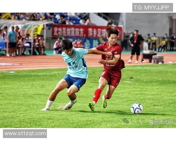 景德镇足球球星盘点及其在国内外赛场上的表现与成就 景德镇足球球星盘点及其在国内外赛场上的表现与成就