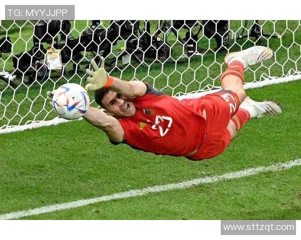 世界足球门神盘点:这五位球星凭什么成为历史传奇守门员 世界足球门神盘点:这五位球星凭什么成为历史传奇守门员