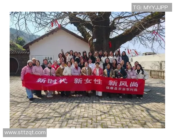 重庆女足球星奋勇拼搏展现巾帼风采激励新时代青年逐梦绿茵 重庆女足球星奋勇拼搏展现巾帼风采激励新时代青年逐梦绿茵